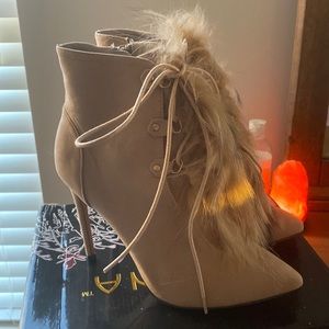 Tan Booties with fur